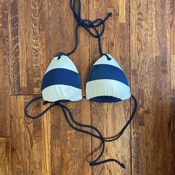 Triangle Bikini Top - Picture 1 of 8